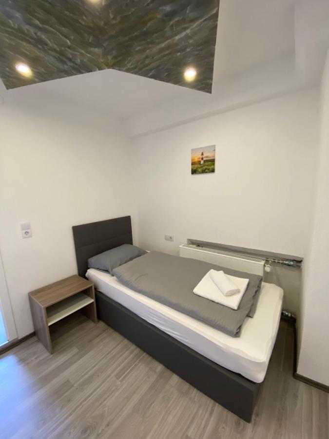 Hotel Weisse Rose By Strada Heidenheim an der Brenz Bagian luar foto
